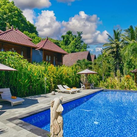 Coconut Hill Cottage Batununggul Esterno foto