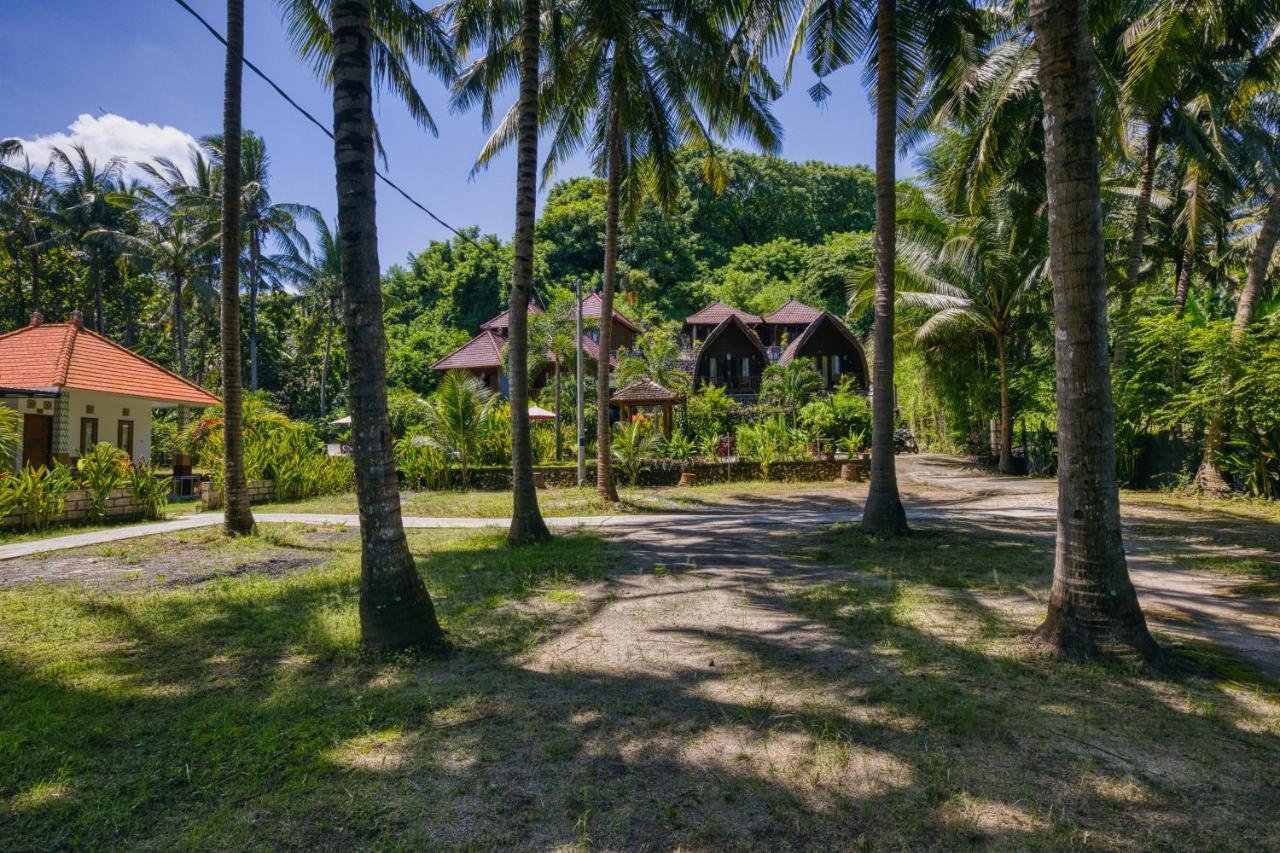Coconut Hill Cottage Batununggul Esterno foto