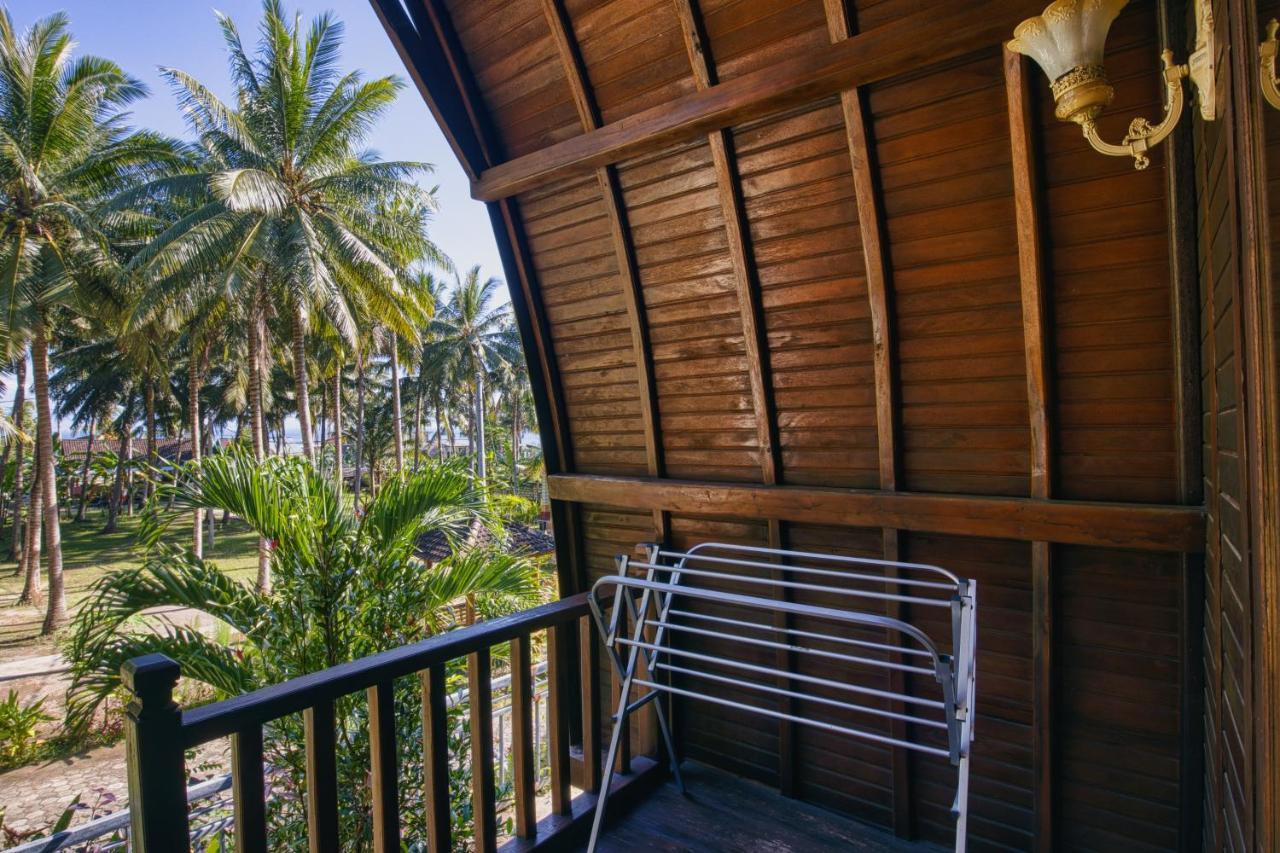 Coconut Hill Cottage Batununggul Esterno foto