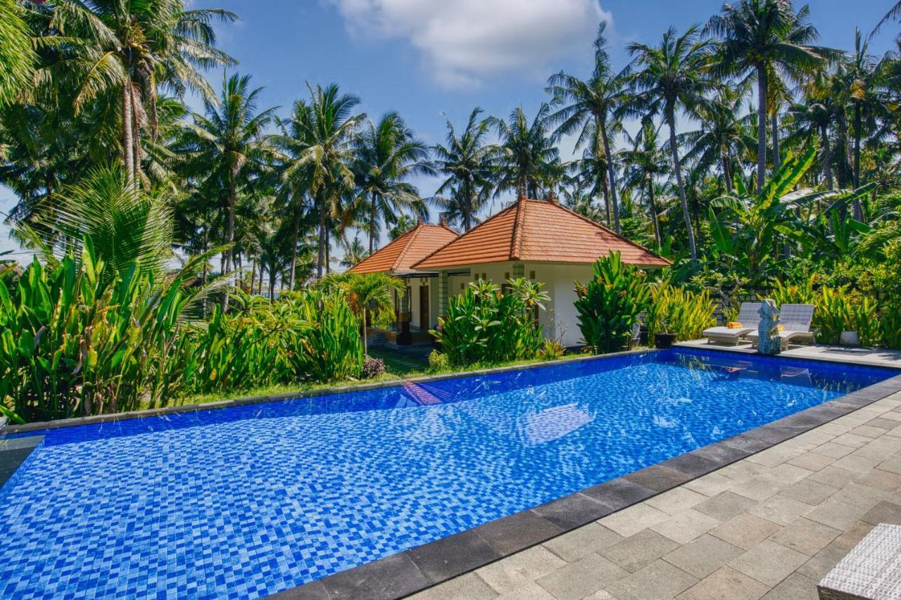 Coconut Hill Cottage Batununggul Esterno foto