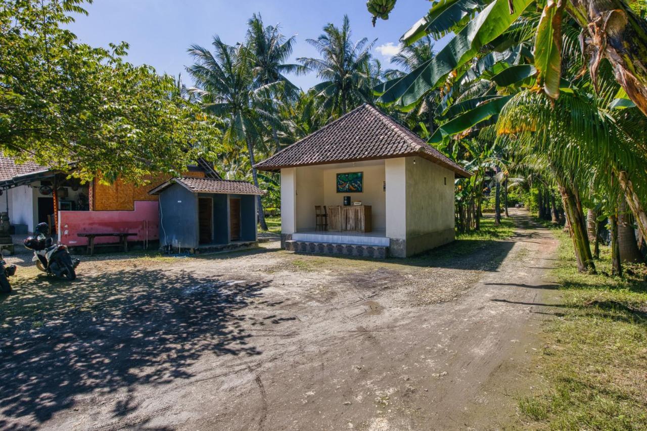 Coconut Hill Cottage Batununggul Esterno foto